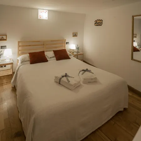 Petrella's Point With Ac