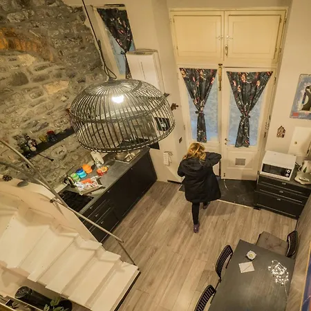 Petrella's Point With Ac *