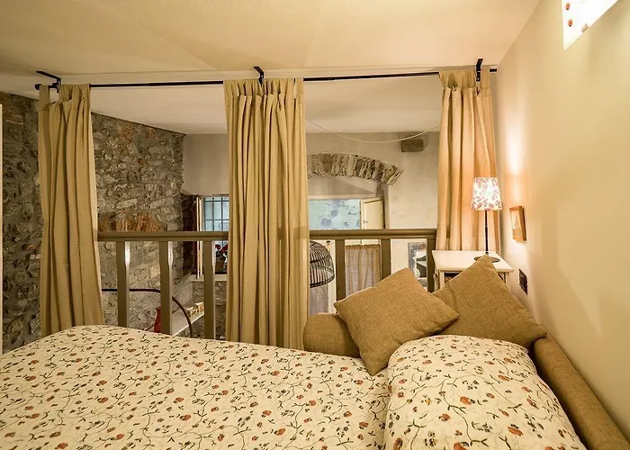 Petrella's Point With Ac Appartement *