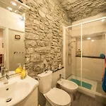 Petrella's Point With Ac Apartamento