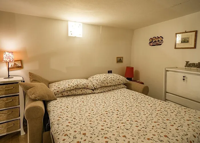 Petrella's Point With Ac * Vernazza